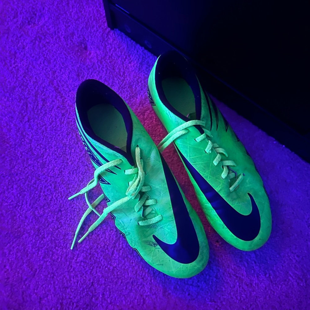 Nike Hypervenom Soccer Cleats